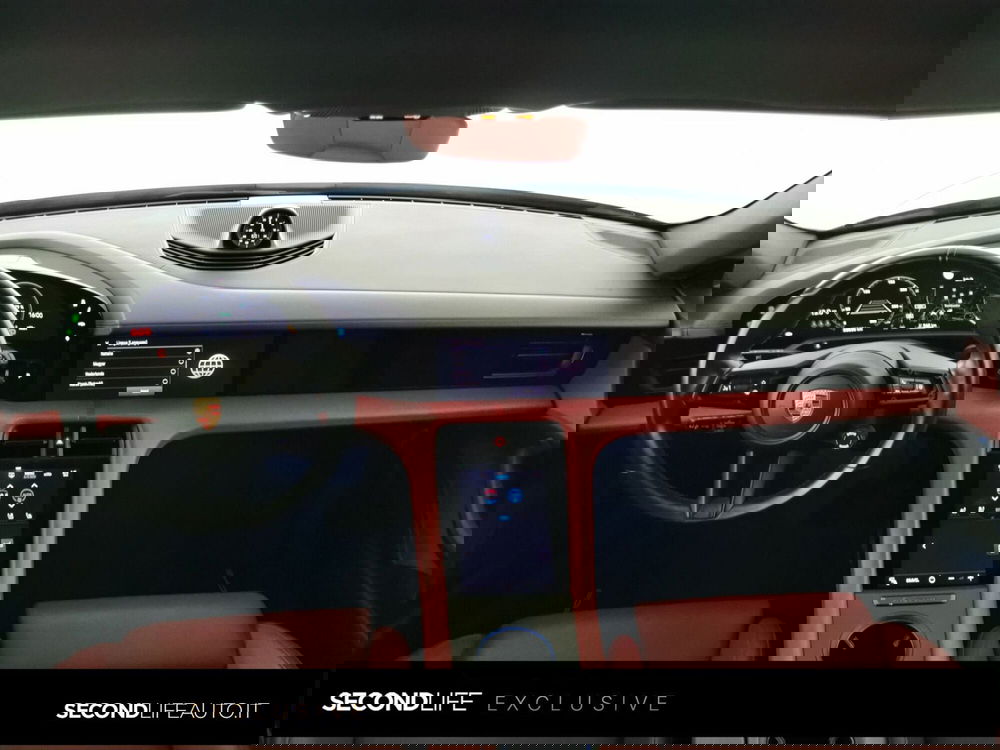 Porsche Taycan Cross Turismo usata a Chieti (9)