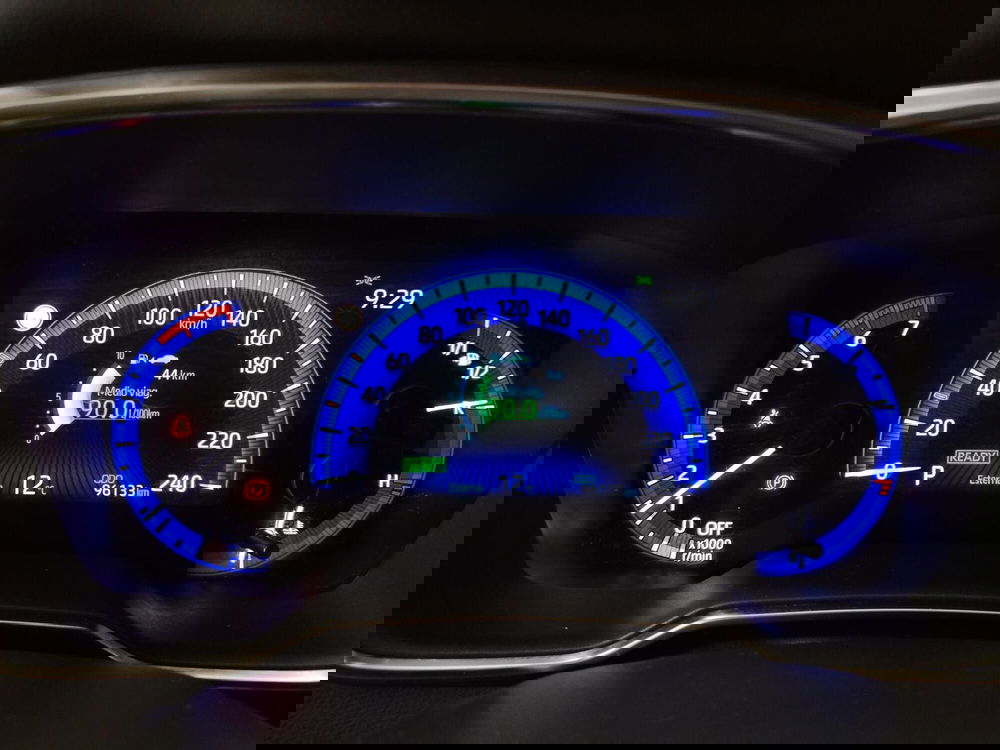 Toyota Corolla Touring Sports usata a Roma (16)