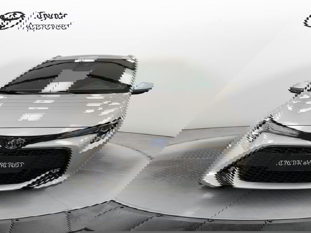 Toyota Corolla Touring Sports usata a Roma (5)