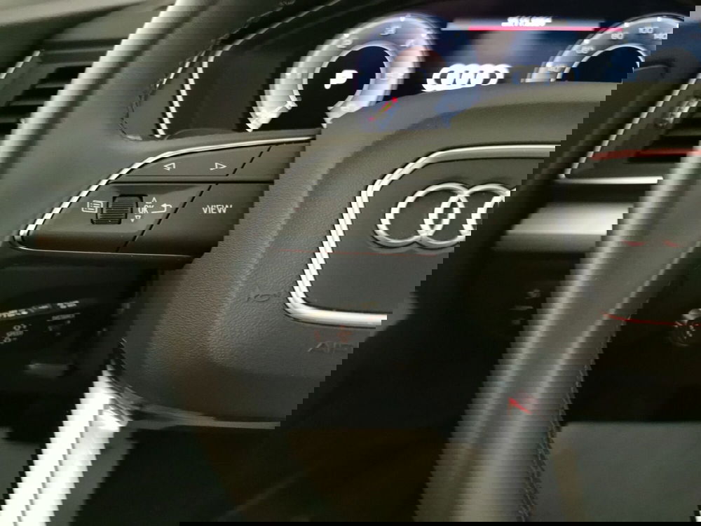 Audi Q5 Sportback usata a Chieti (18)