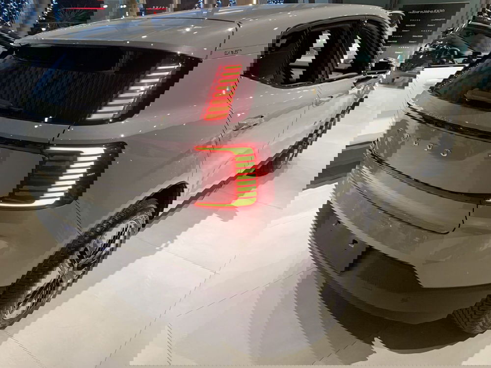 Volvo EX30 nuova a Ferrara (14)