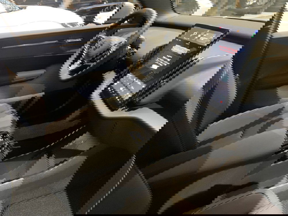 Volvo EX30 nuova a Ferrara (15)