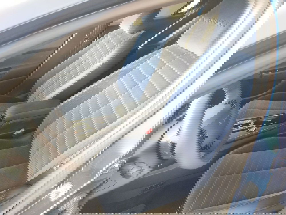 Lancia Ypsilon usata a Reggio Emilia (10)