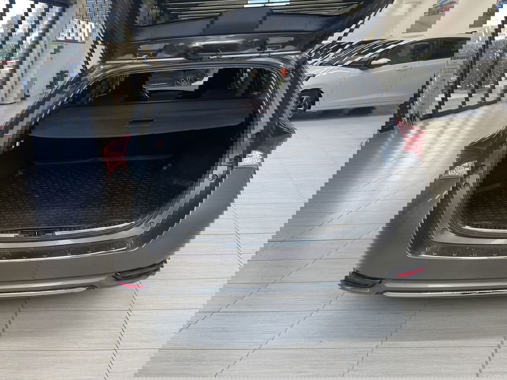 Toyota Auris Station Wagon usata a Bologna (4)