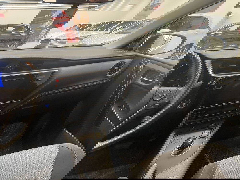 Toyota Auris Station Wagon usata a Bologna (9)