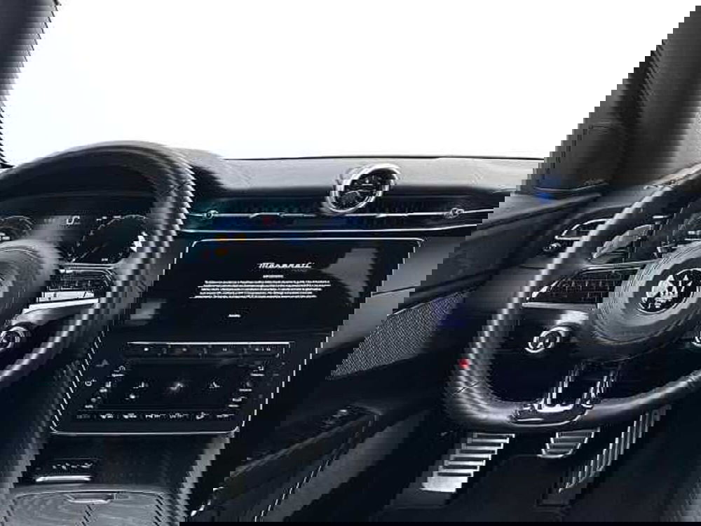 Maserati Grecale usata a Napoli (15)