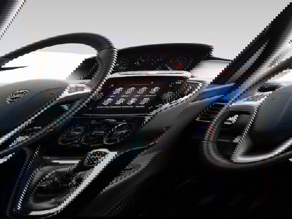 Lancia Ypsilon usata a Siena (11)