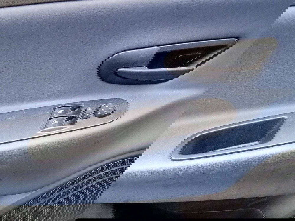 Lancia Ypsilon usata a Siena (17)