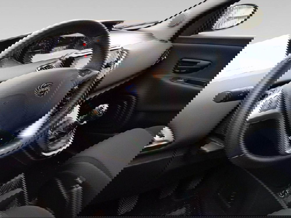 Lancia Ypsilon usata a Siena (9)