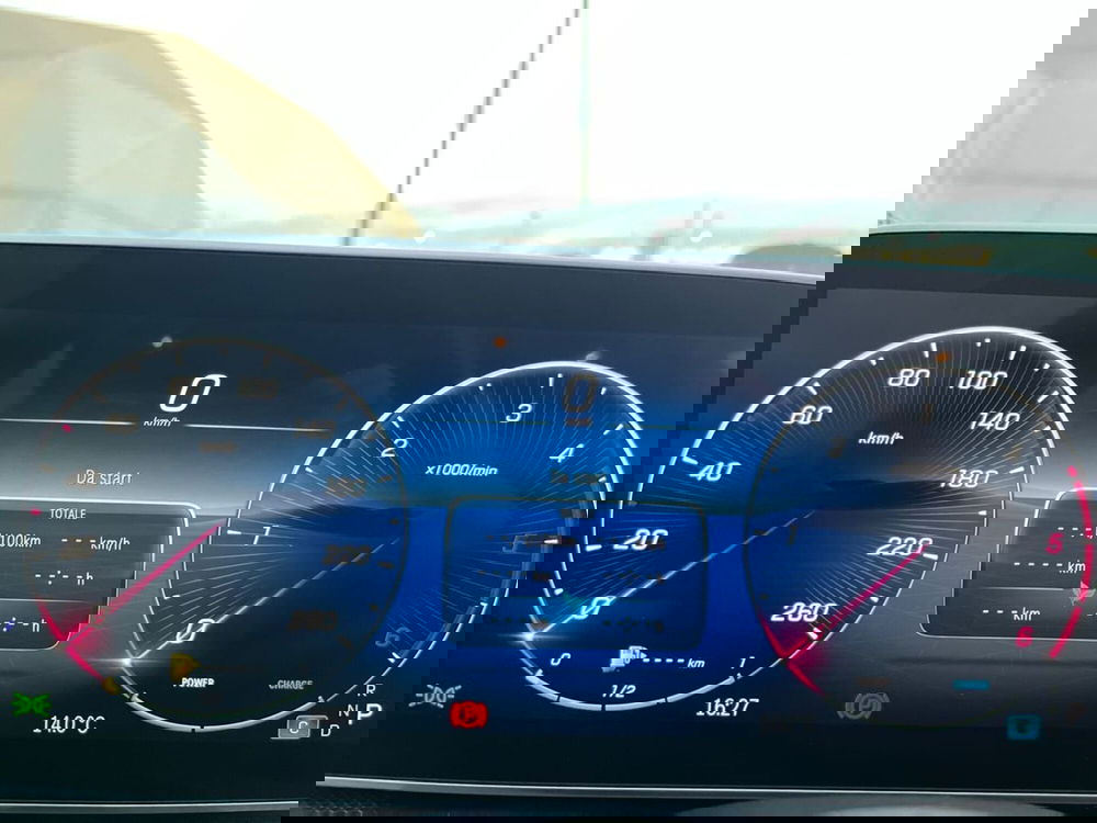 Mercedes-Benz Classe C usata a Matera (13)