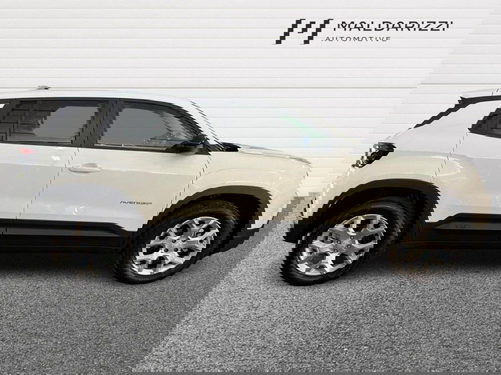 Jeep Avenger usata a Bari (5)