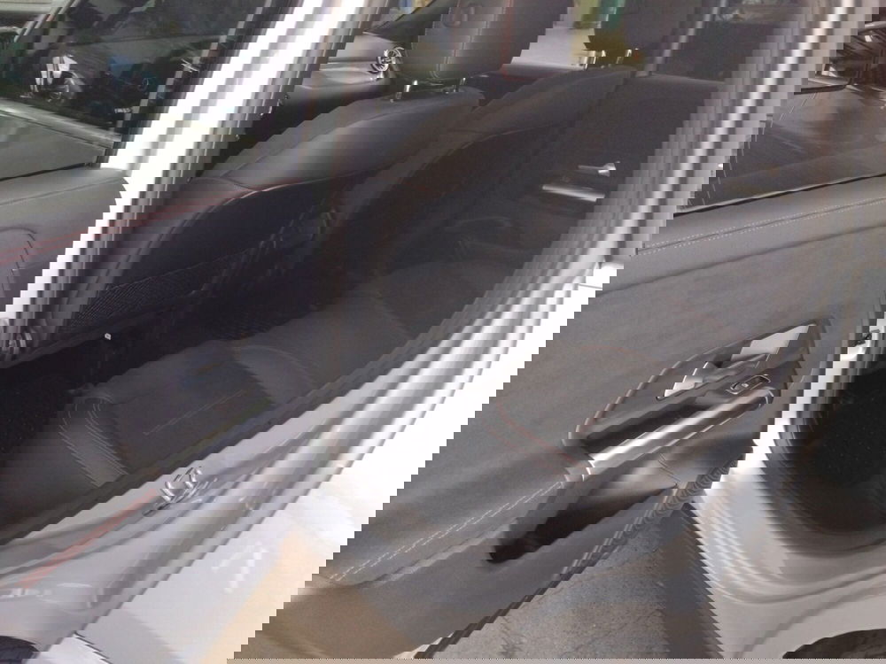Mercedes-Benz GLA SUV usata a Pescara (13)