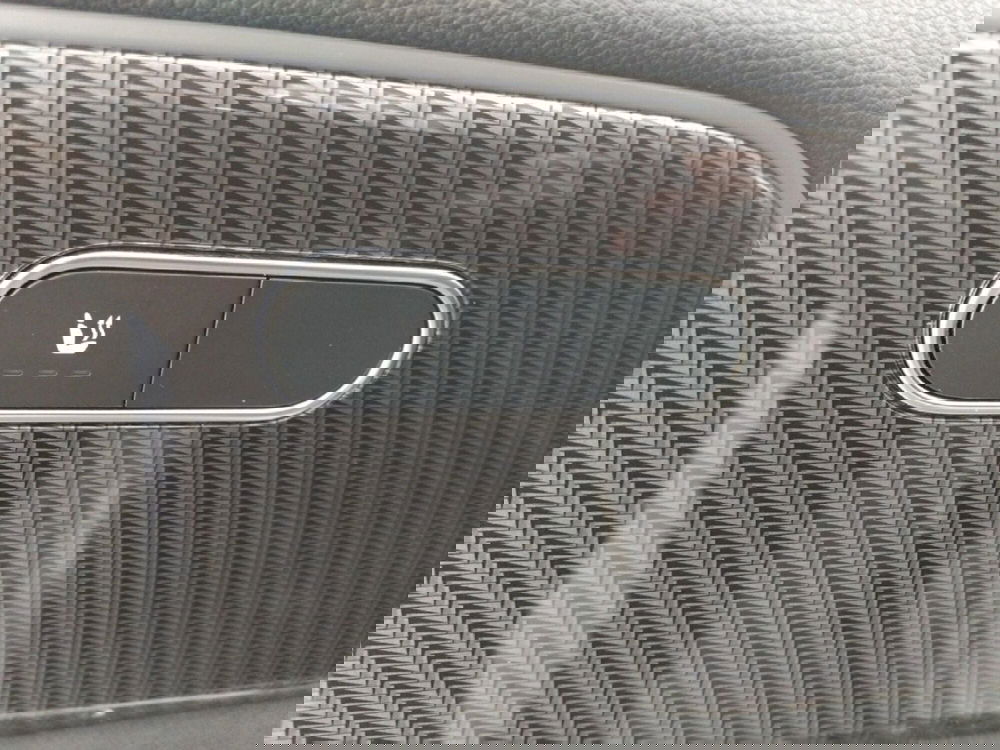 Mercedes-Benz GLA SUV usata a Pescara (7)