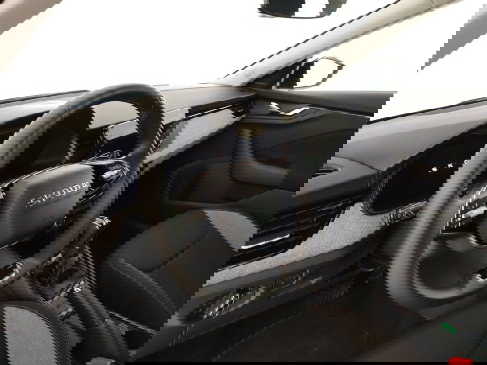 Skoda Kamiq usata a Massa-Carrara (8)