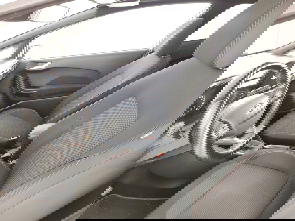 Ford Fiesta usata a Massa-Carrara (7)