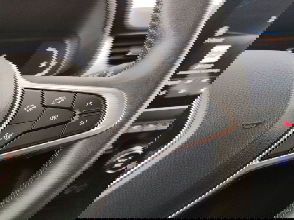 Renault Captur usata a Massa-Carrara (13)