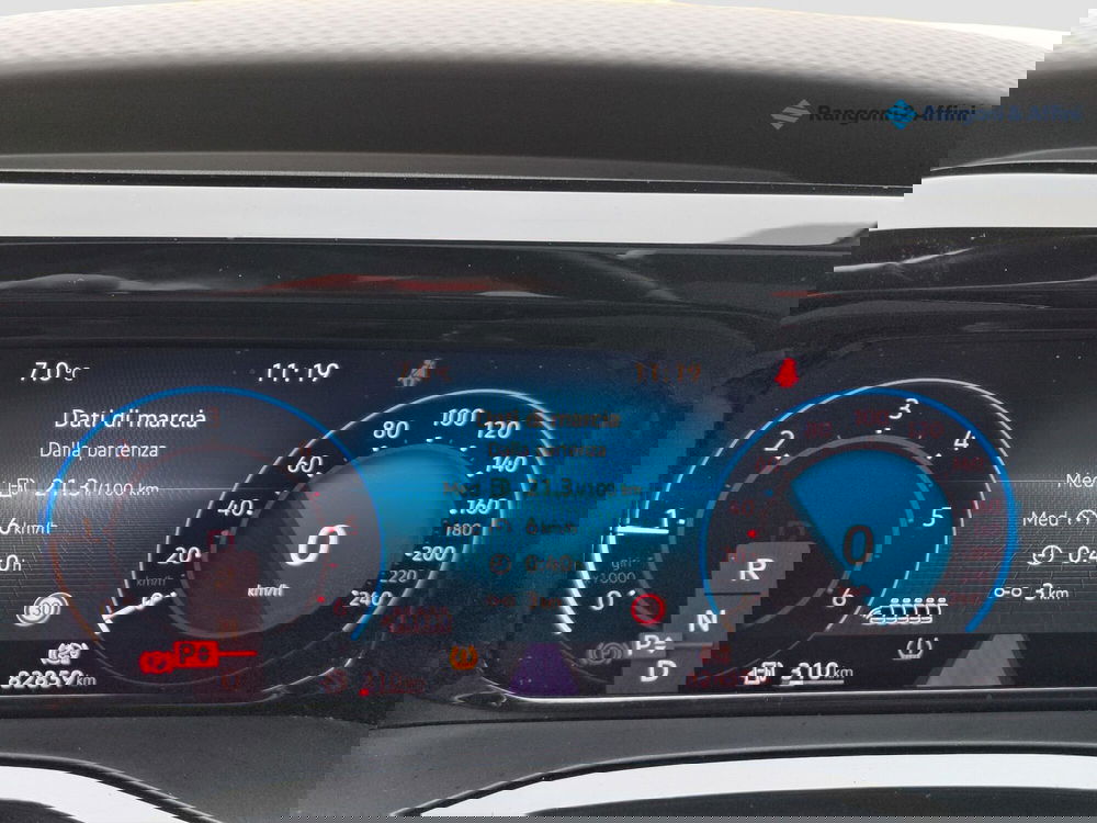 Volkswagen Multivan usata a Brescia (10)