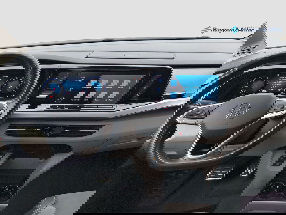 Volkswagen Multivan usata a Brescia (11)