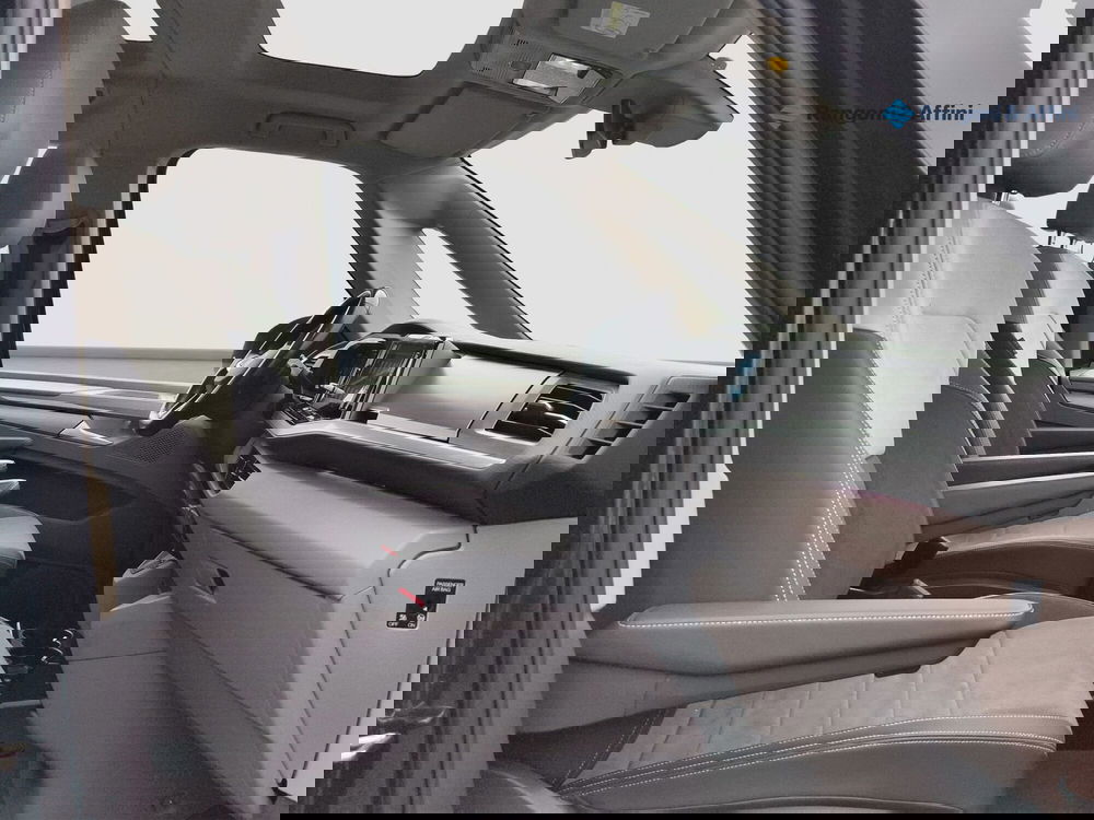 Volkswagen Multivan usata a Brescia (12)