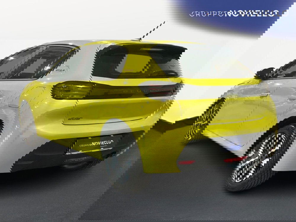 Peugeot 208 nuova a Salerno (5)