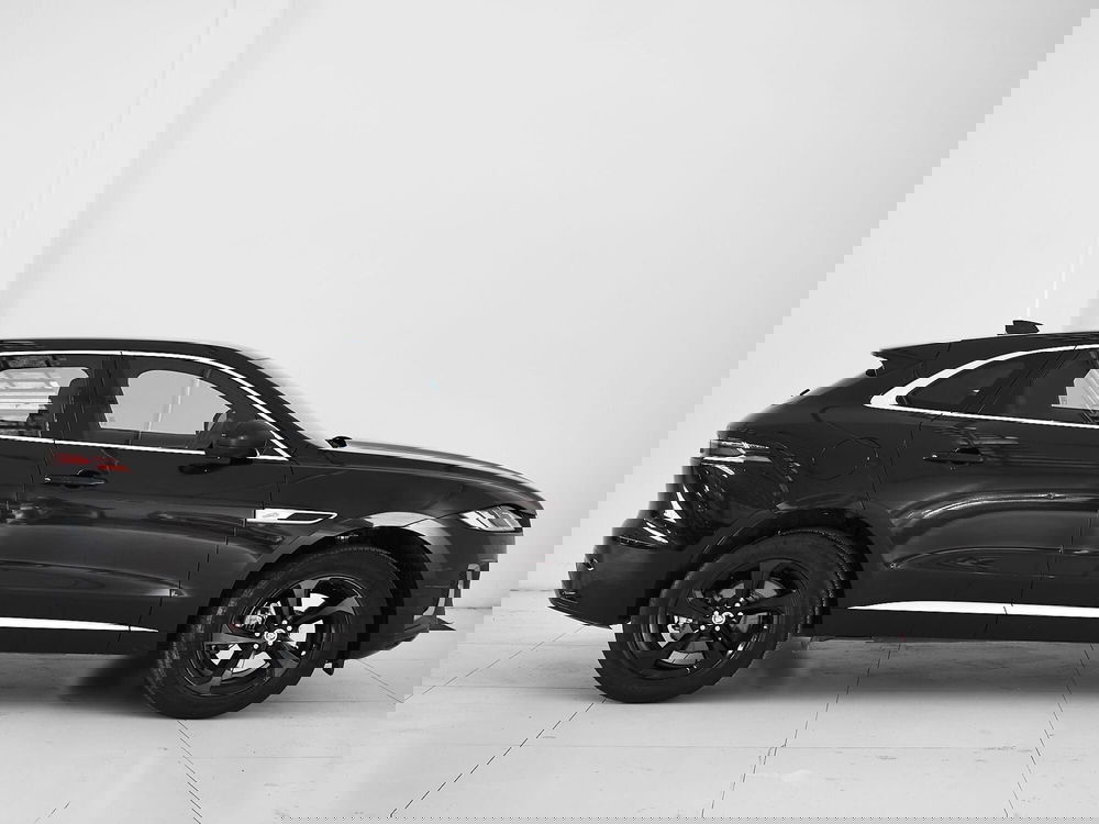 Jaguar F-Pace usata a Prato (6)