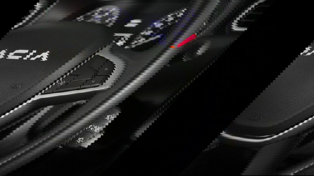 Dacia Duster usata a Palermo (15)