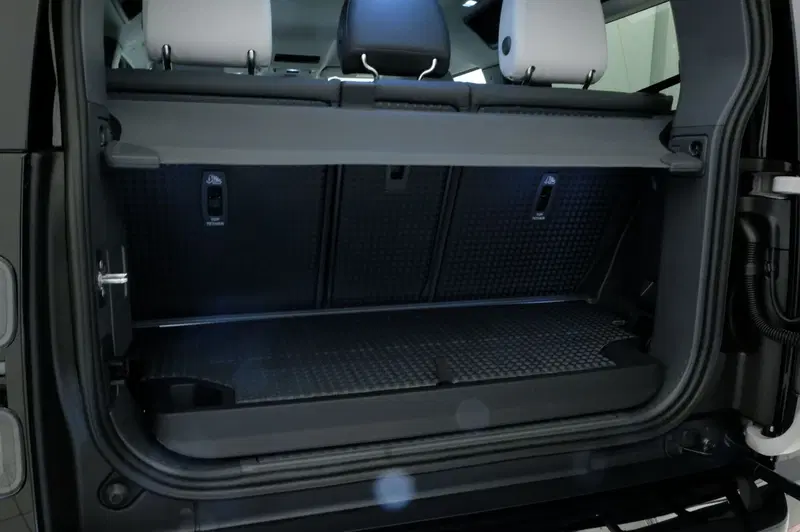 Land Rover Defender usata a Mantova (16)