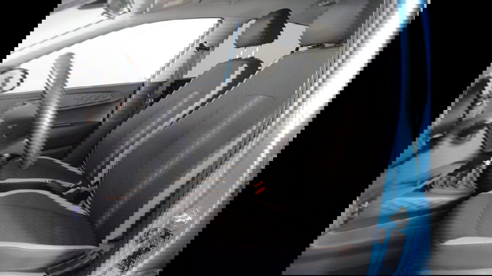 Hyundai i10 usata a Palermo (11)