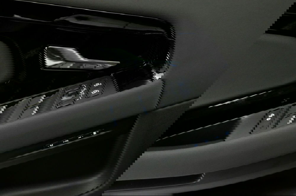 Land Rover Range Rover Evoque nuova a Mantova (17)