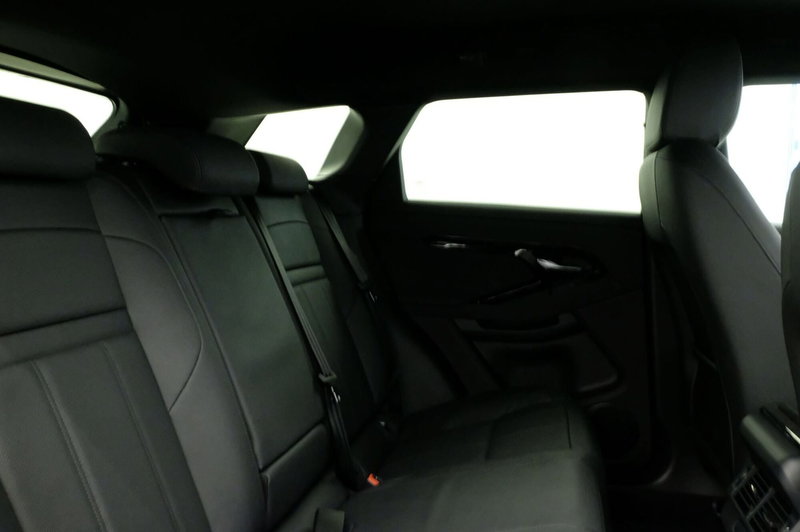 Land Rover Range Rover Evoque nuova a Mantova (5)