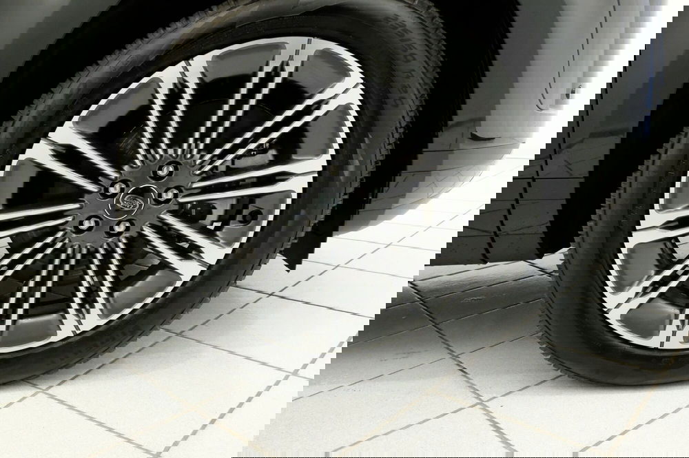 Land Rover Range Rover Evoque nuova a Mantova (9)