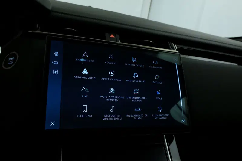 Land Rover Range Rover Velar usata a Mantova (17)