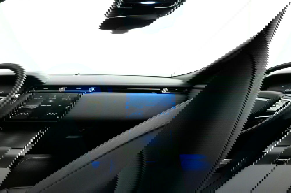 Land Rover Range Rover Velar usata a Mantova (4)