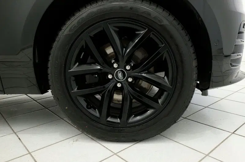 Land Rover Range Rover Velar usata a Mantova (9)