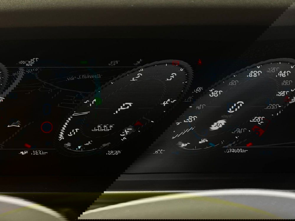 Land Rover Defender usata a Savona (10)