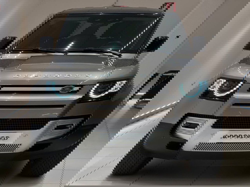 Land Rover Defender usata a Savona (8)