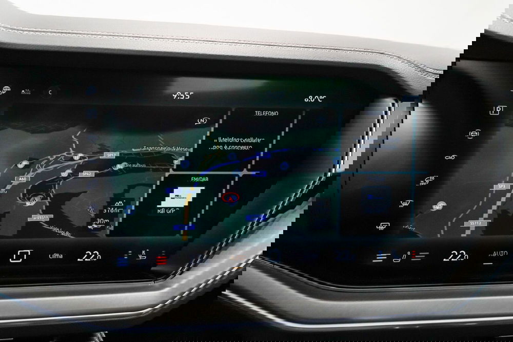 Volkswagen Touareg usata a Varese (18)