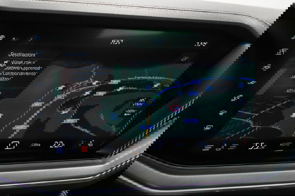 Volkswagen Touareg usata a Varese (19)