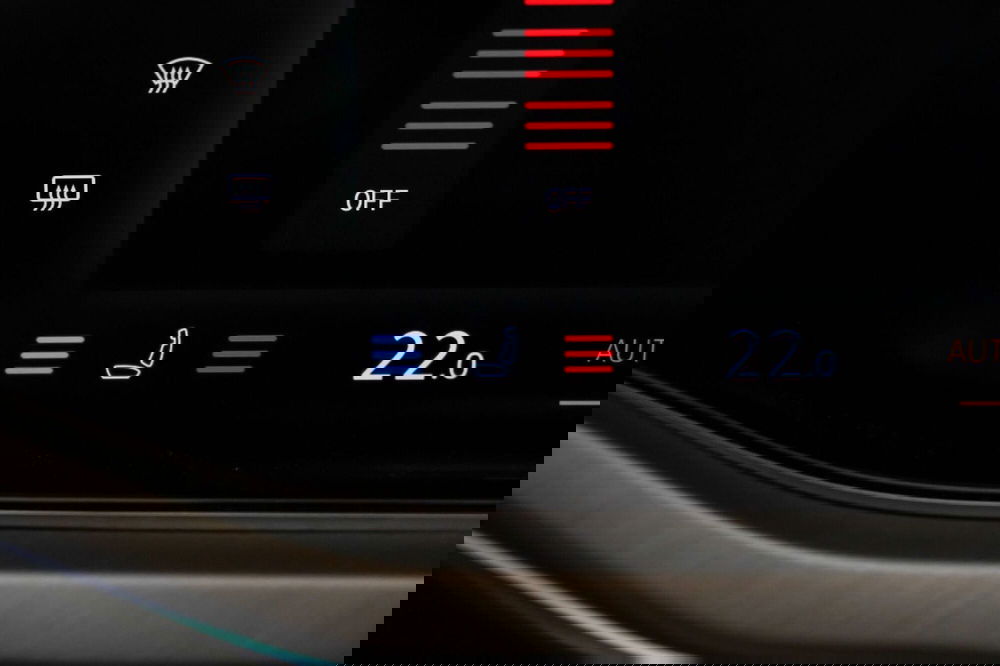 Volkswagen Touareg usata a Varese (20)