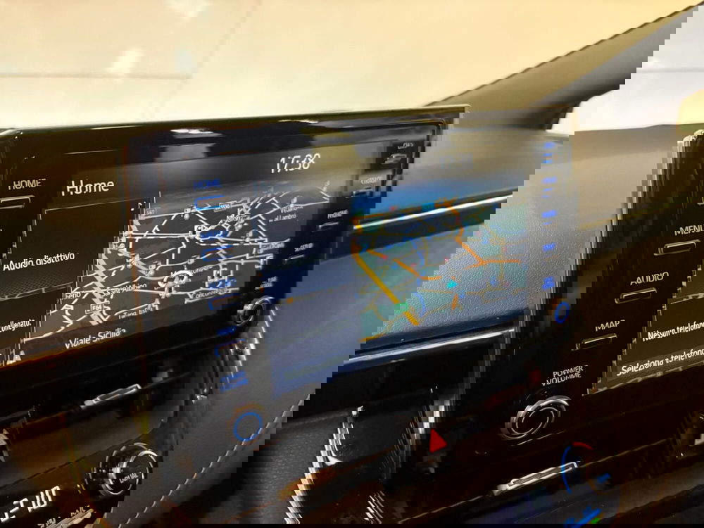 Toyota Corolla Touring Sports usata a Monza e Brianza (10)