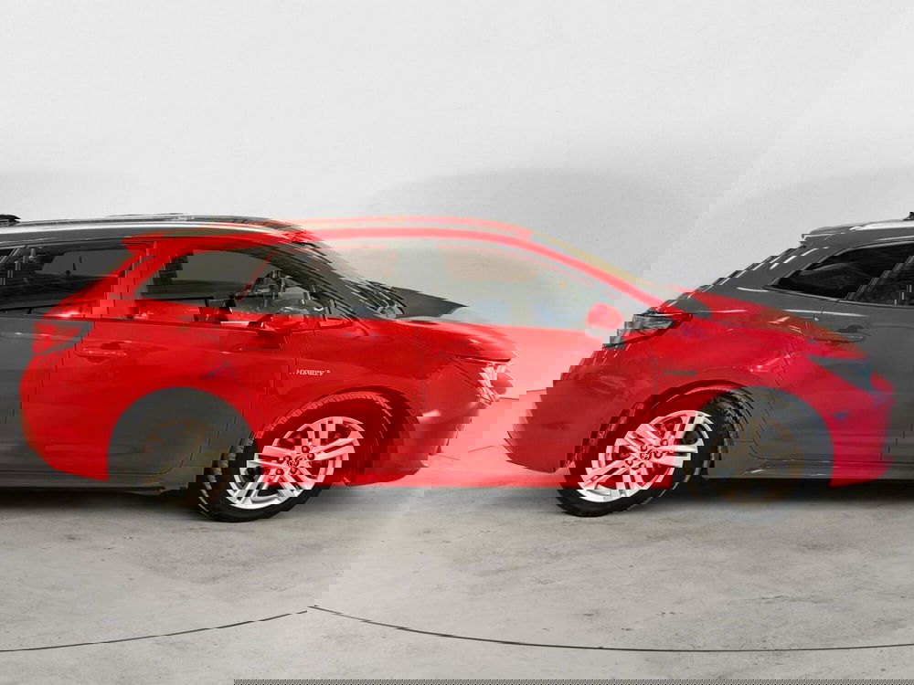 Toyota Corolla Touring Sports usata a Monza e Brianza (7)