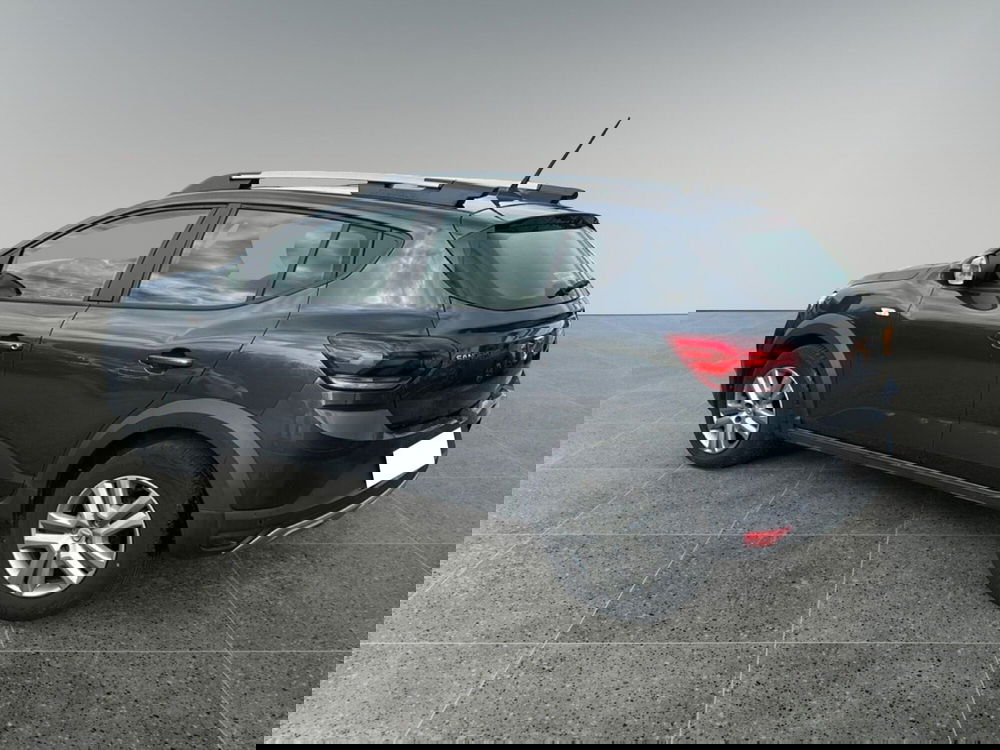 Dacia Sandero usata a Roma (4)