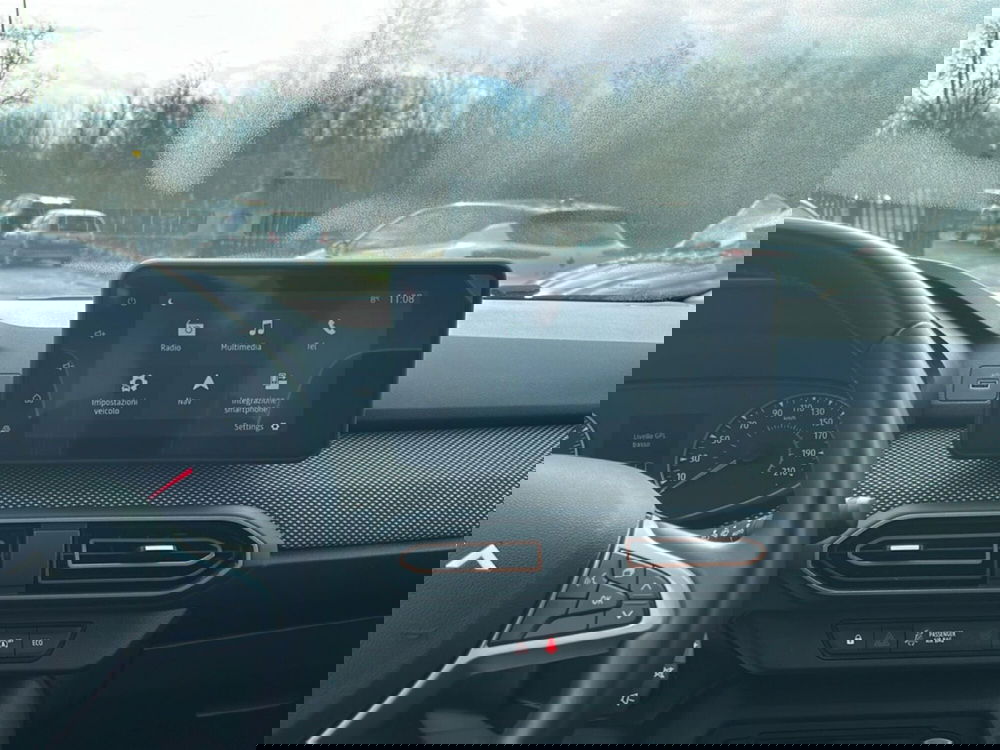 Dacia Sandero usata a Roma (17)