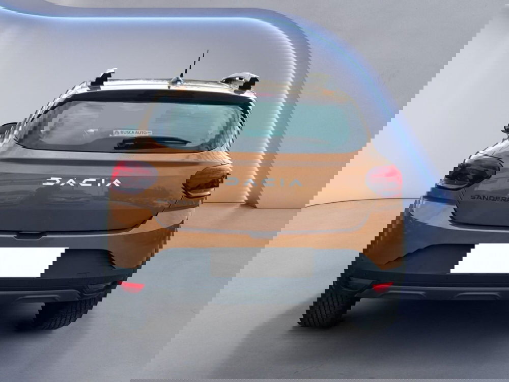 Dacia Sandero usata a Roma (6)