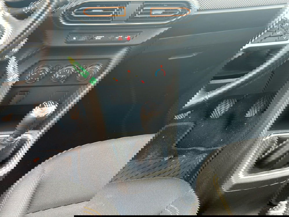 Dacia Sandero usata a Roma (14)