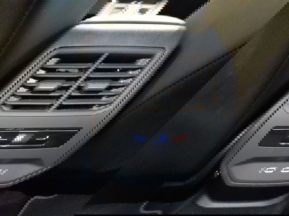 Cupra Leon usata a Bologna (15)