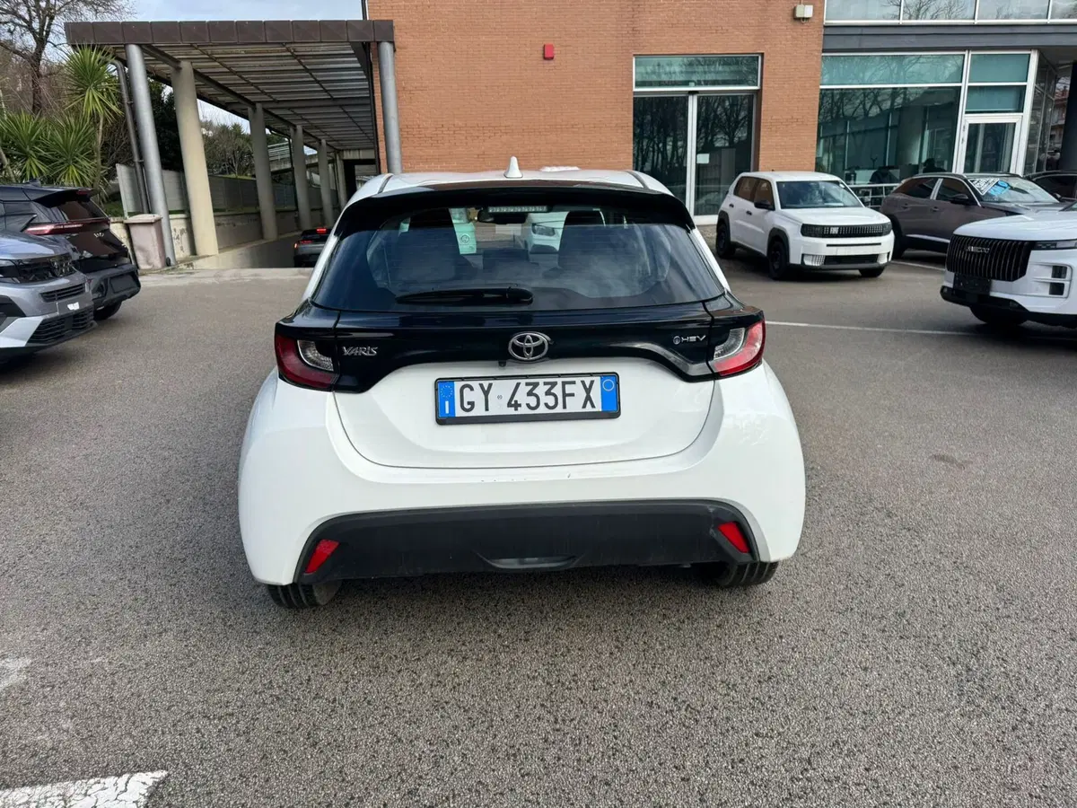 Toyota Yaris Cross usata a Salerno (11)