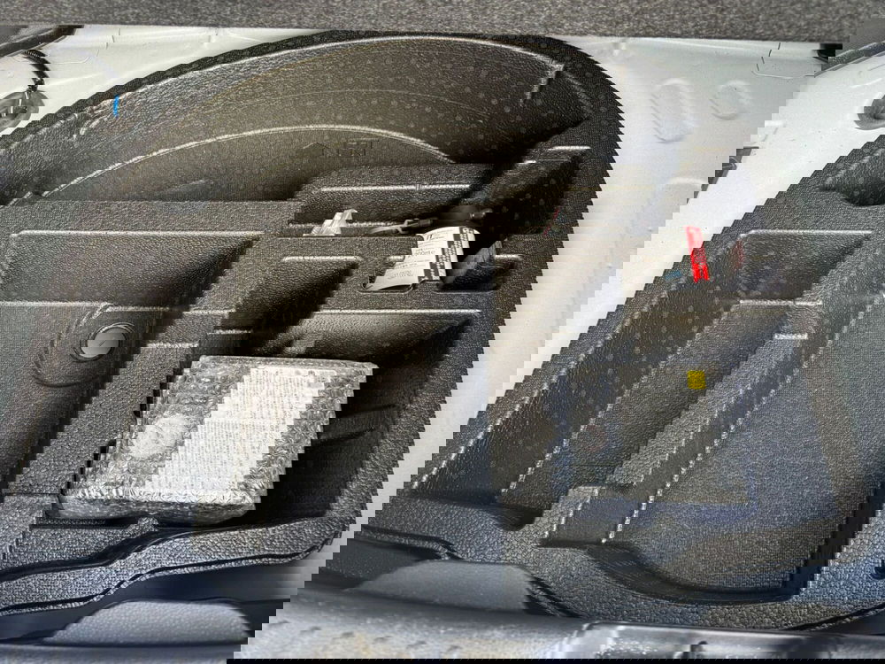 Toyota Yaris Cross usata a Salerno (14)