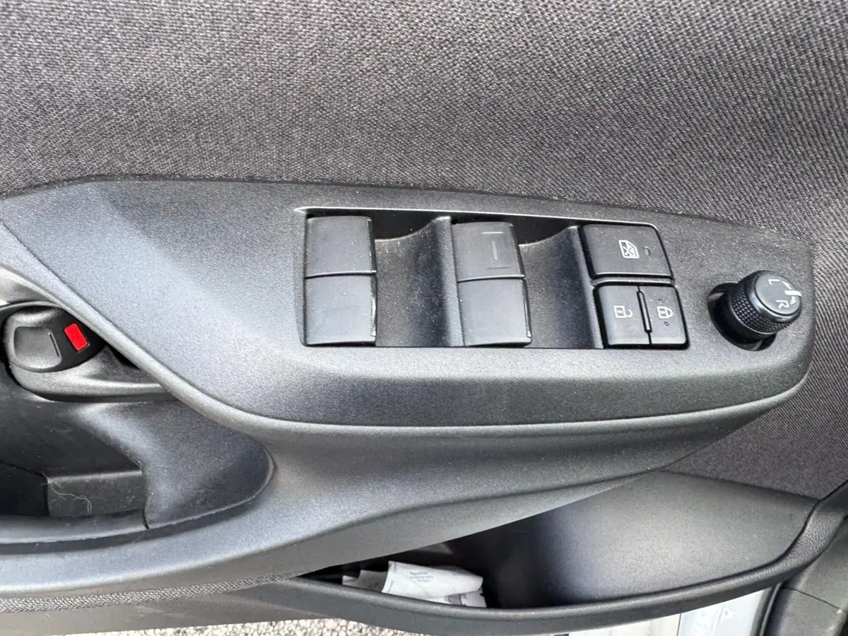 Toyota Yaris Cross usata a Salerno (16)