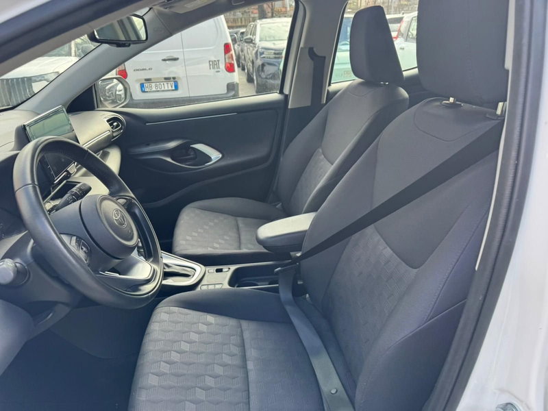 Toyota Yaris Cross usata a Salerno (6)